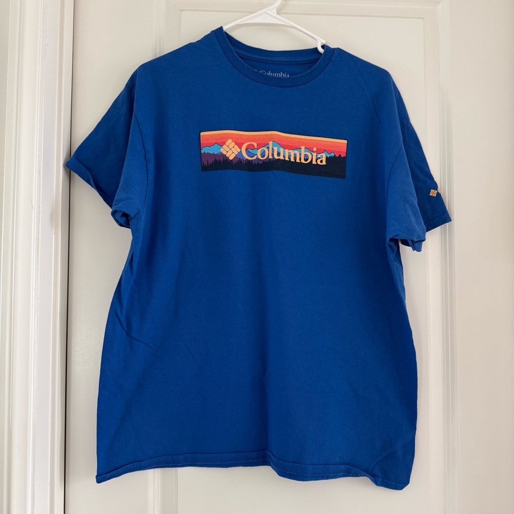 Columbia Vibrant Blue T-shirt | size L